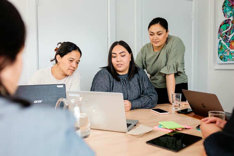 Māori team consulting